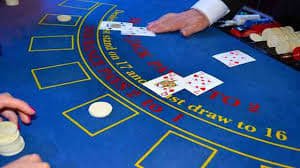 totobet805login Capsa Banting table interface showing player hands and pot